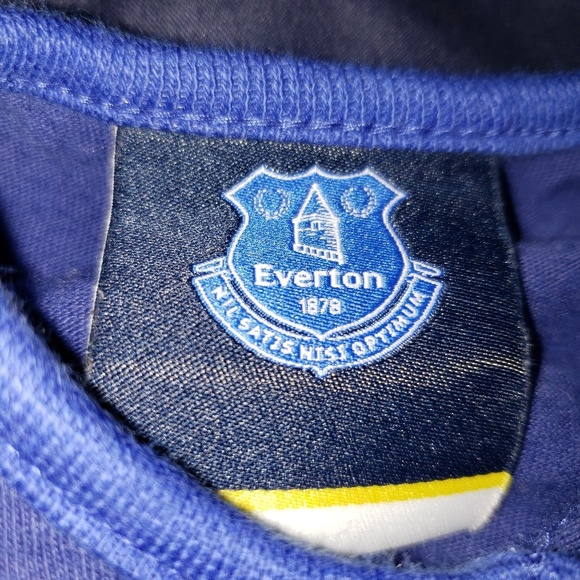 Everton Onesie - Picture 3 of 4